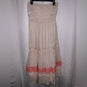 Free People • Off-White Tiered Ruffle Boho Maxi Dress